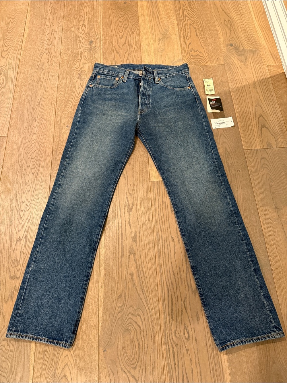 Levi’s 501 Original Jeans Men’s 31x32 Medium Wash Button Fly 100% Cotton